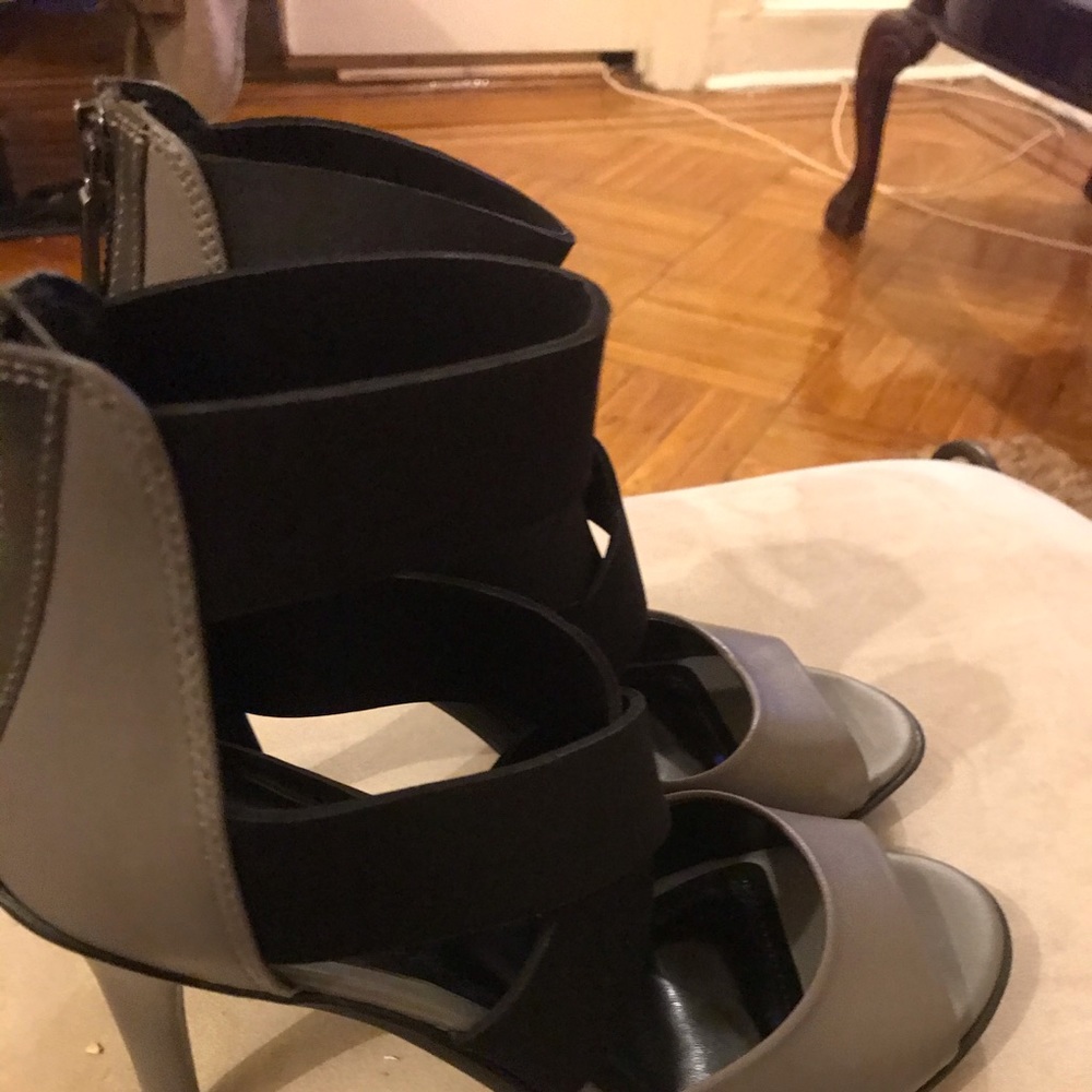 Shoe